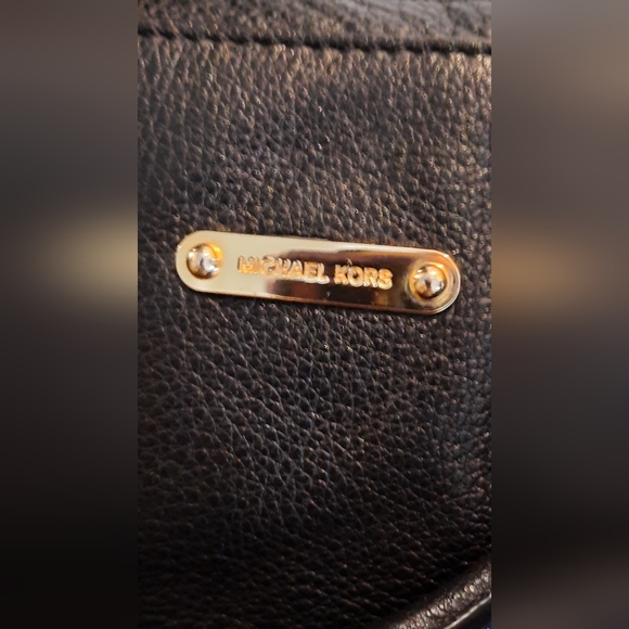 MICHAEL Michael Kors Black Leather Large Dome Satchel 10"H × 15"W good condition - Picture 9 of 10